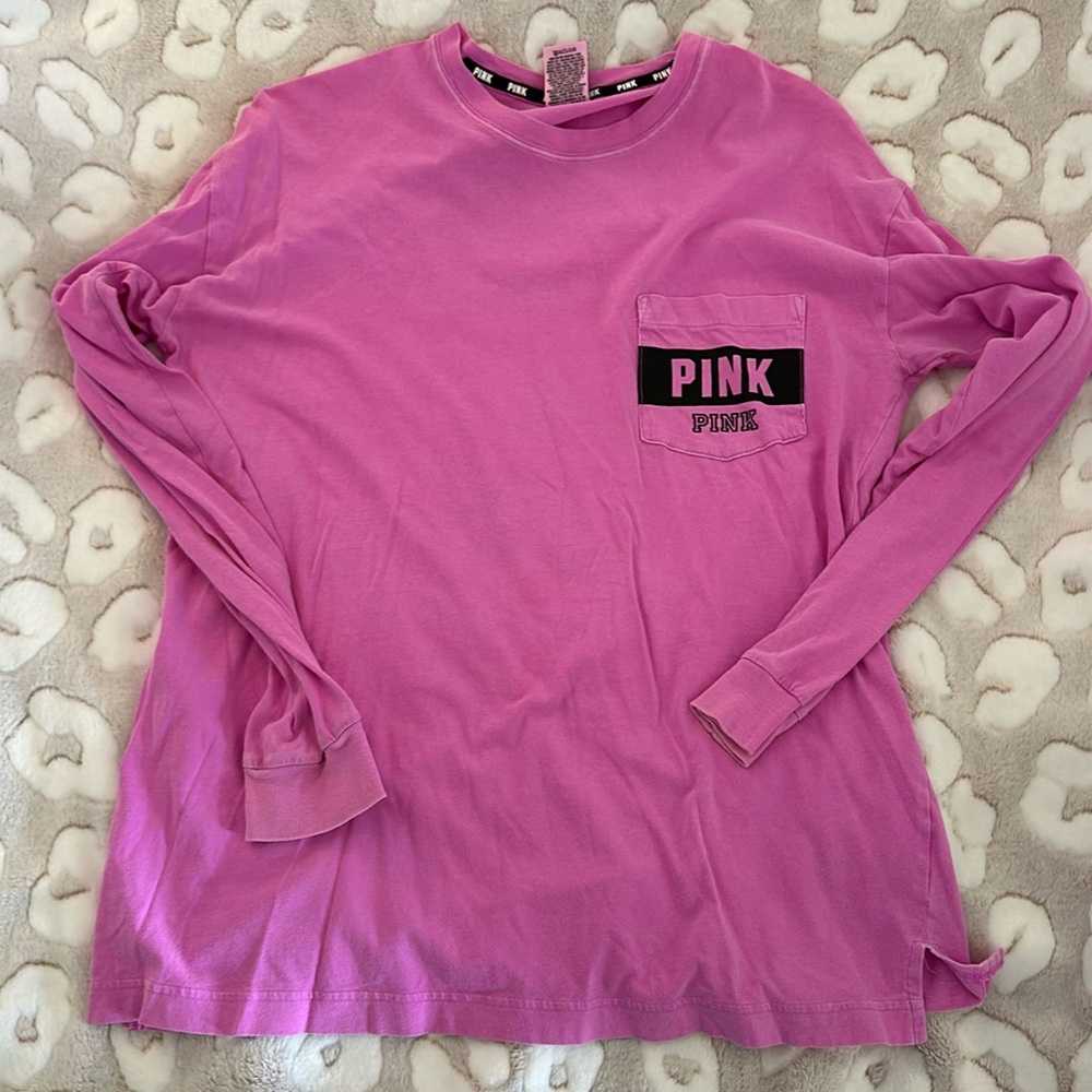 Pink long sleeve varsity tee shirt T-shirt size small